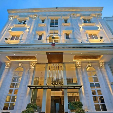 Livaana Hotel Мисор Екстериор снимка