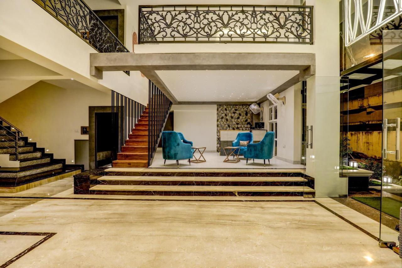 Livaana Hotel Мисор Екстериор снимка