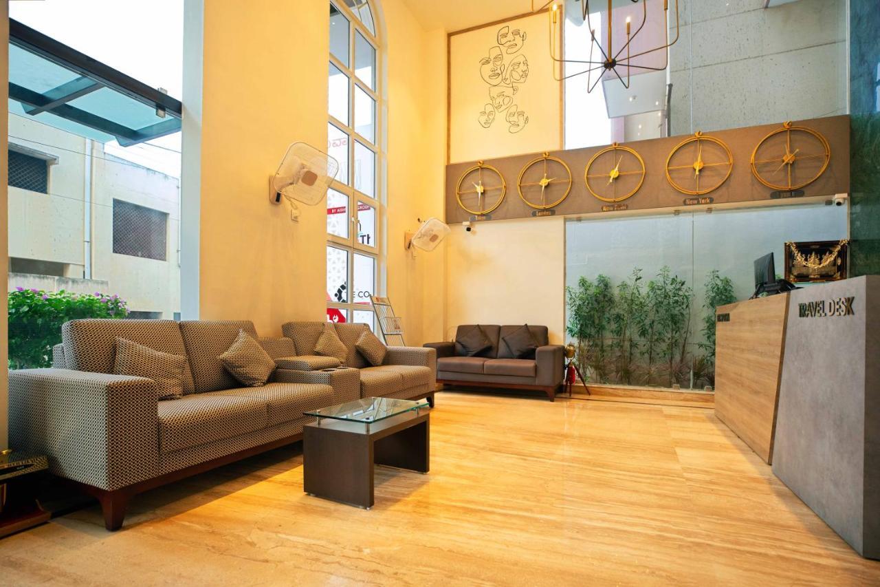 Livaana Hotel Мисор Екстериор снимка