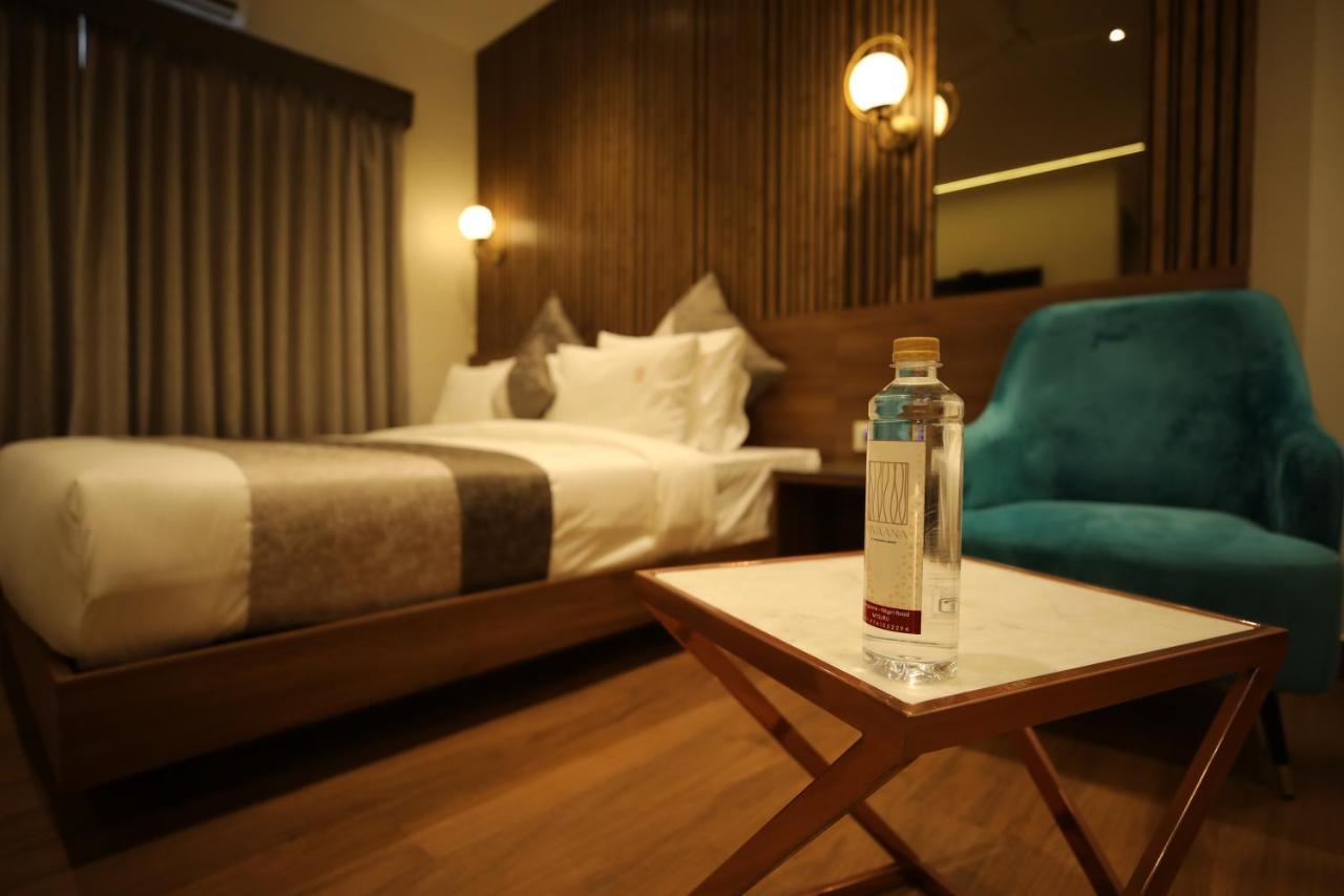 Livaana Hotel Мисор Екстериор снимка
