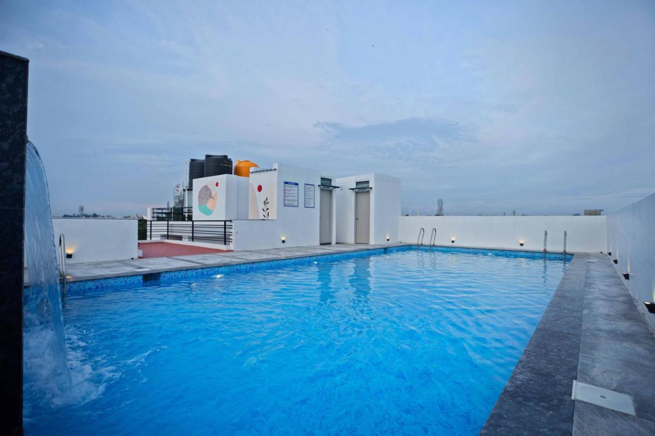 Livaana Hotel Мисор Екстериор снимка